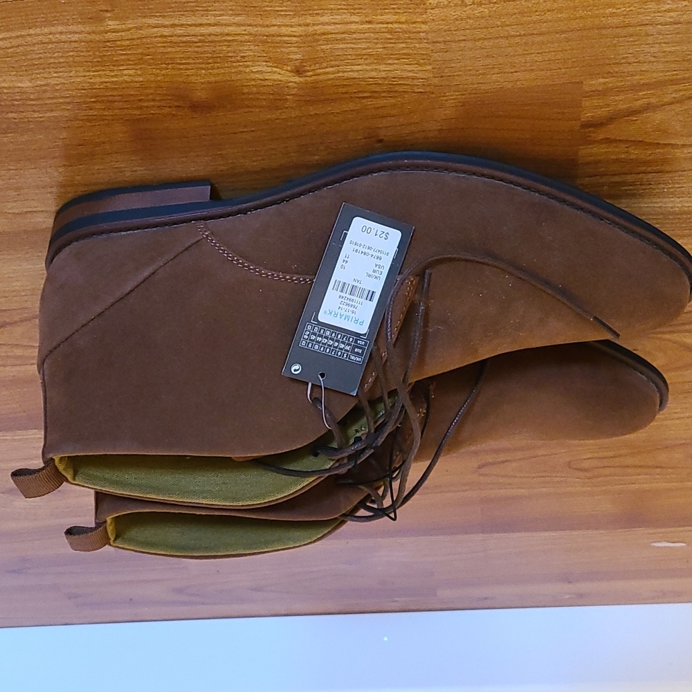 Shoes - Picture 2 of 3